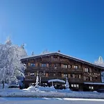 Le Blanc Hotel