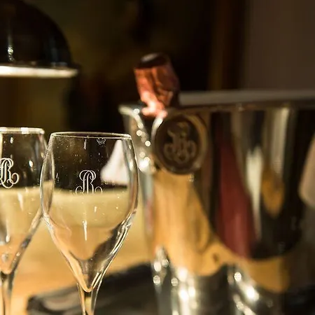 酒店 Le Blanc 5*